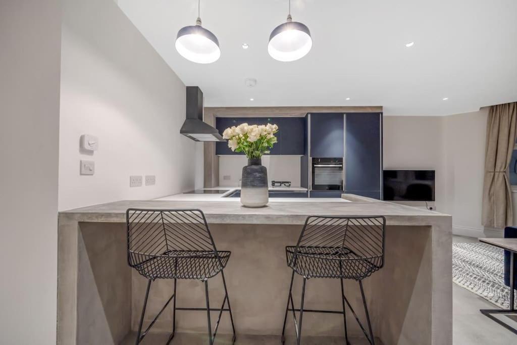Trendy 2 Bedroom 2 Bathroom Apartment Minutes From Seafront In St Leonard'S Hastings St Leonards-on-Sea Ngoại thất bức ảnh