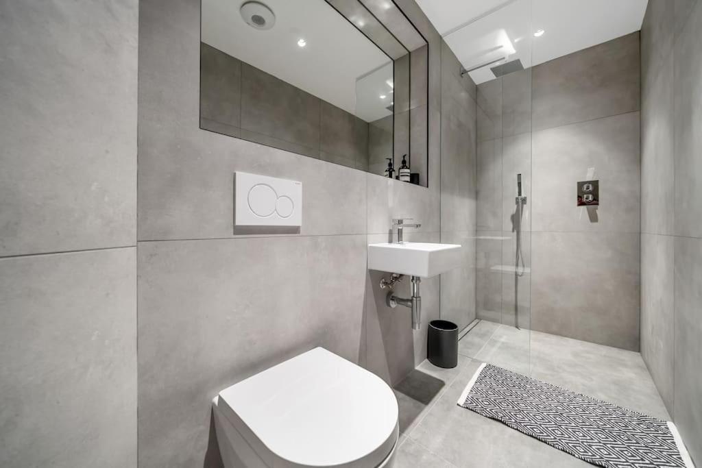 Trendy 2 Bedroom 2 Bathroom Apartment Minutes From Seafront In St Leonard'S Hastings St Leonards-on-Sea Ngoại thất bức ảnh